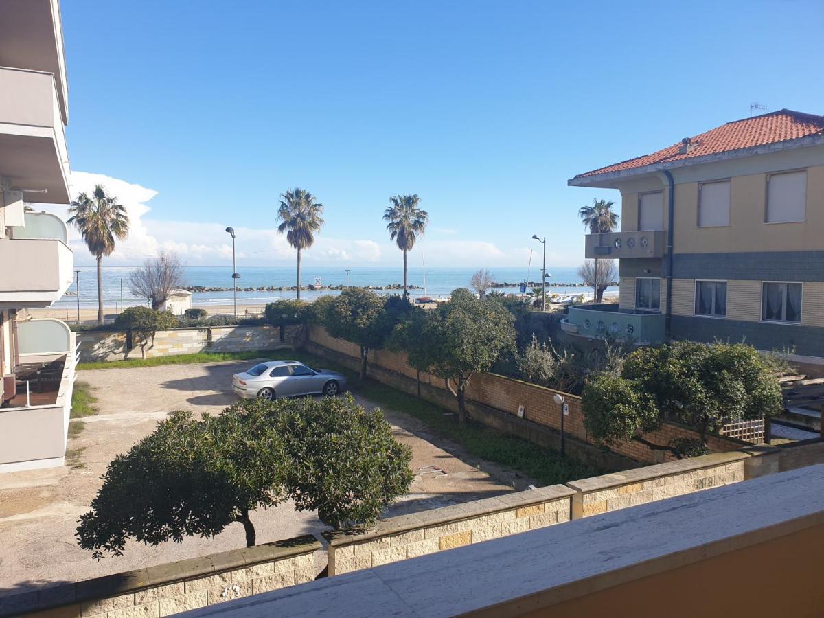 My Beachouse Montesilvano Exterior photo